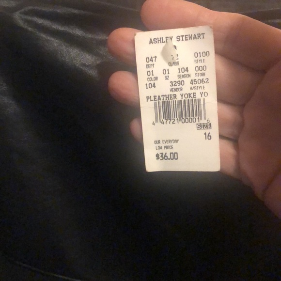 Skirt - Picture 1 of 3